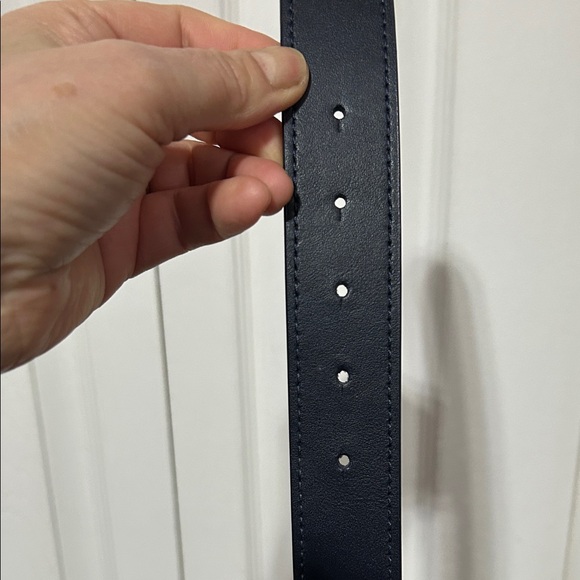 Lauren Ralph Lauren Black Belt with Gold Oval Buckle - Picture 5 of 8